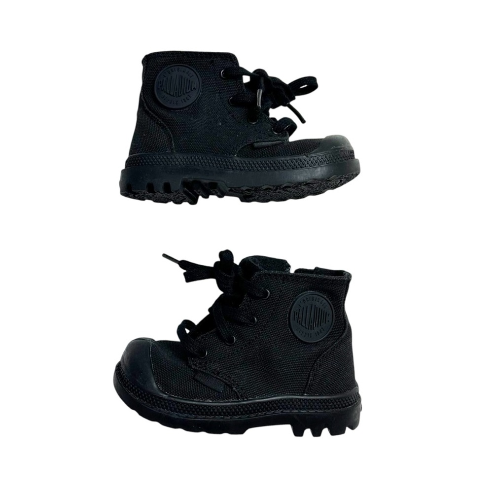 Palladium black zip boots